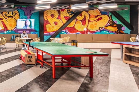 Mesa de ping pong en la sede de Bloc Bosa