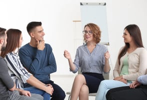 Curso gratis de atención a víctimas de ataques con ácidos para Cesantes