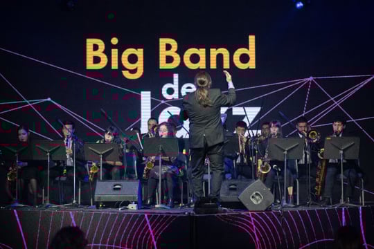 img-2-big-band