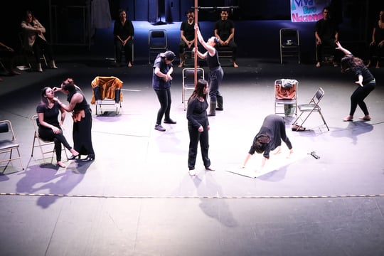 Varios estudiantes del Programa de Actuación y Dramaturgia